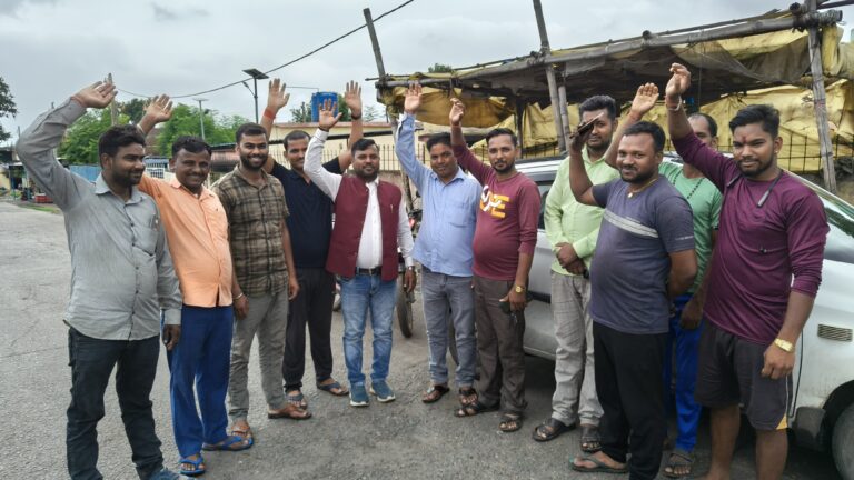 कुलदीप दास ने विधानसभा चुनाव में आने की घोषणा करने के बाद तूफानी दौरा किया शुरू,