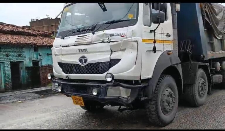 टंडवा सिमरिया मुख्य मार्ग से एस पौंड जाने से लोगों को बड़ी बिमारियां का देने लगा है आमंत्रण।