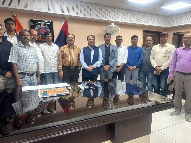 High profile officials attended the high-tea meeting of JES