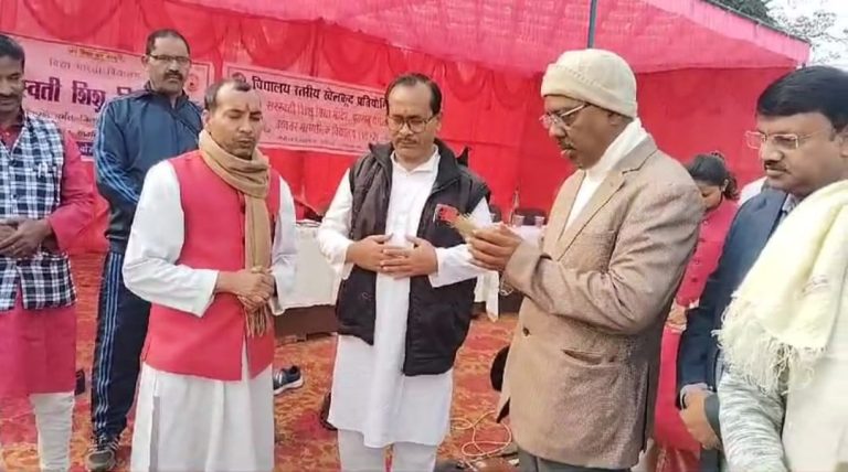 सरस्वती शिशु विद्या मंदिर, पतरातू थर्मल में दो दिवसीय वार्षिक खेल कूद महोत्सव का आयोजन।