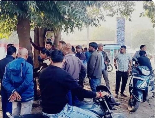 महिला सुरक्षा कर्मी ने लगाए सहकर्मियों पर यौन उत्पीड़न और धमकी का गंभीर आरोप।