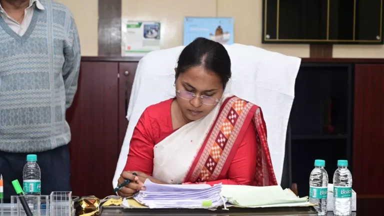 रांची सहित 5 जिलों में योजना की सुस्ती पर कृषि मंत्री नाराज, अफसरों को मिल गई फाइनल वार्निंग