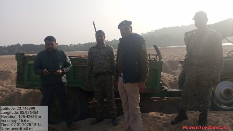बोकारो खनन विभाग ने चलाया छापेमारी अभियान।