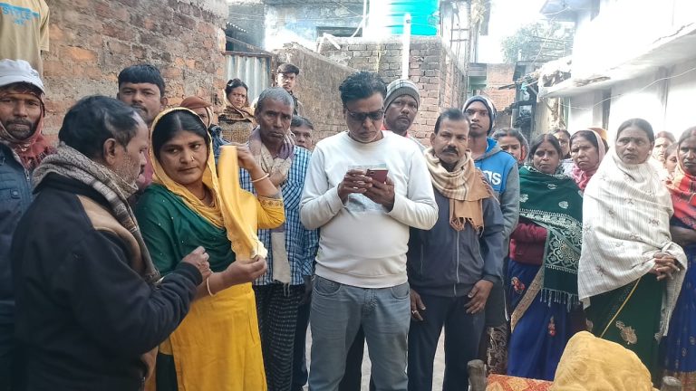 साडम हरिजन टोला की सुगनी देवी ने अपने पुत्र की हत्या का आरोप लगाते हुए तेनुघाट ओपी में शिकायत दर्ज कराई।