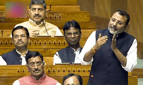 संथाल परगना को अलग राज्य बनाएं, झारखंड में लगाएं राष्ट्रपति शासन; संसद में बोले निशिकांत दुबे