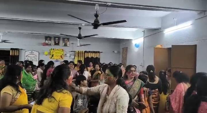 गोविंदपुर डी पंचायत मे अंतरराष्ट्रीय महिला दिवस सह होली मिलन समारोह का आयोजन।