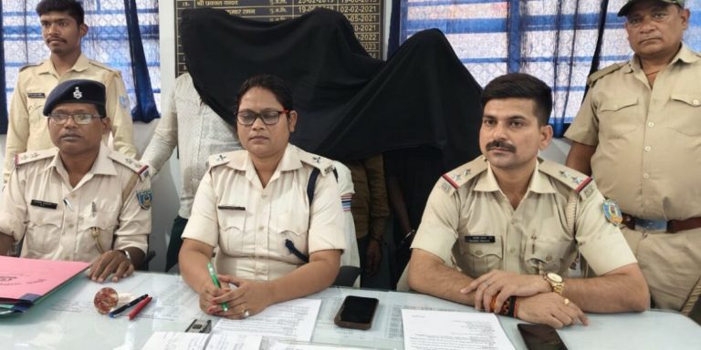 रांची में कार लूटपाट का खुलासा, पांकी पुलिस ने तीन लुटेरों को दबोचा, एक फरार