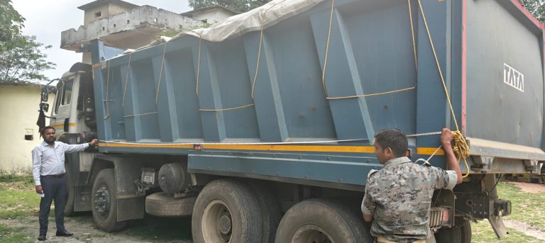 खनन विभाग ने चलाया सघन जांच अभियान, 01 हाईवा किया जप्त, प्राथमिकी दर्ज।