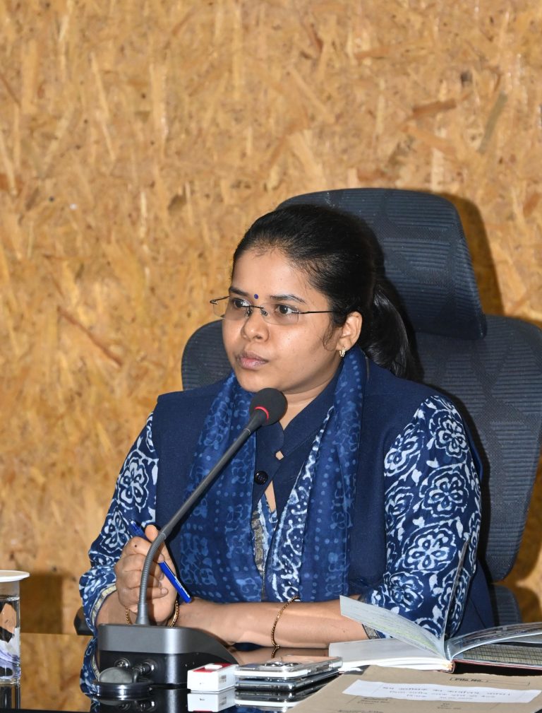 नमामी गंगे परियोजना के तहत जिला गंगा समिति की बैठक, विश्व पर्यावरण दिवस की तैयारियां