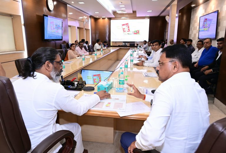 झारखंड कैबिनेट में 26 एजेंडों को ग्रीन सिग्नल, JSSC एग्जाम पर बड़ा फैसला