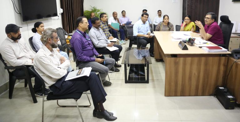 विस्थापित परिवार के युवाओं को मिलेगा सभी क्षेत्रों में रोजगारः उपायुक्त।
