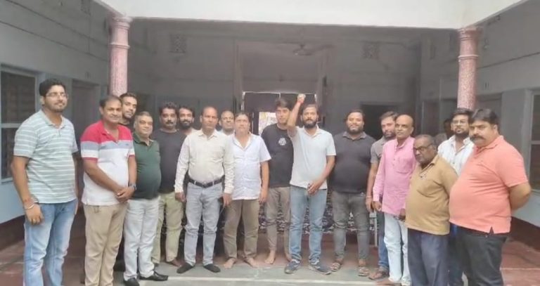 गिरिडीह जिले केसरिया में बिजली कटौती के खिलाफ आंदोलन की तैयारी