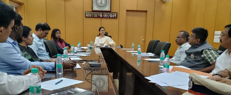 रांची, दुमका में मुख्य समारोह की तैयारियों को लेकर मुख्य सचिव की अध्यक्षता में समीक्षा बैठक