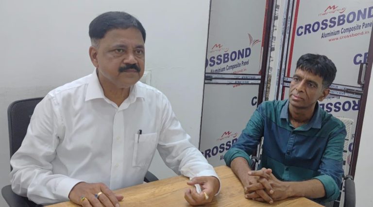 पीजीटी 2023 के नियुक्ति पत्र मामले को लेकर माले नेता ने मंत्री से की मुलाकात।
