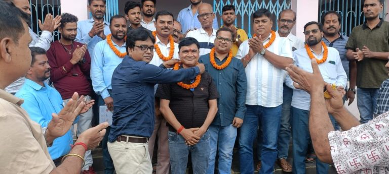 टंडवा में केमिस्ट एवं ड्रगिस्ट एसोसिएशन का हुआ गठन।
