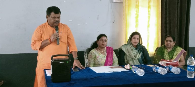 स्मार्ट मीटर विरोध को लेकर बैठक में बनी रणनीति, चरणबद्ध आंदोलन के तहत 13 को रैली के द्वारा प्रबंधन को मांग पत्र