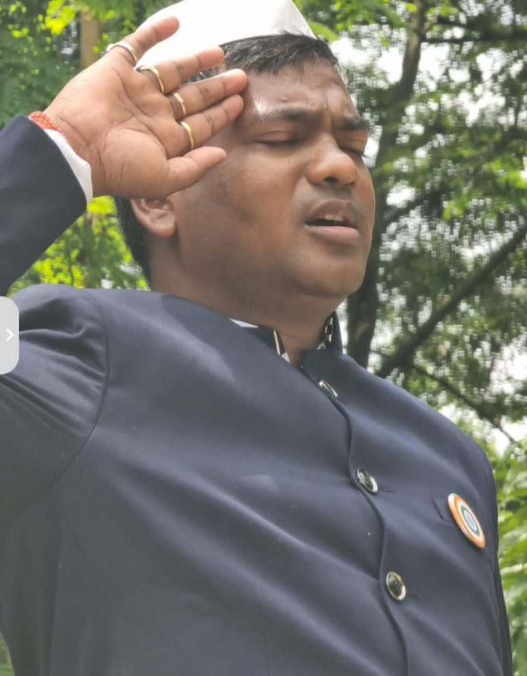 तेनुघाट सहित आसपास के क्षेत्रों में 15 अगस्त को स्वतंत्रता दिवस धूमधाम से मनाया गया।