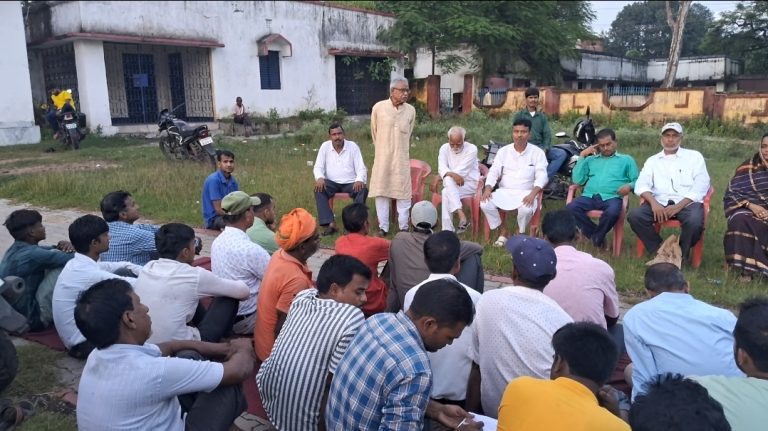 बिचौलियों पर नकेल कसने का संकल्प, लोकल सेल कमेटी का होगा पुनर्गठन।