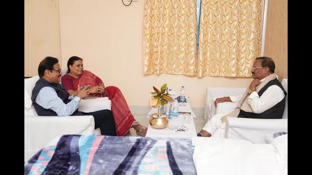 जीएम इंचार्ज ने इंडियन नेशनल कांग्रेस कमेटी के ऑब्जर्वर व पूर्व राज्यसभा सांसद से की शिष्टाचार भेंट