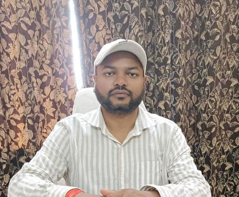 चतरा जिले ने रचा इतिहास, खरीफ-2025 के तहत प्रधानमंत्री फसल बीमा योजना में 127.48% लक्ष्य प्राप्त, 65,715 किसानों का नामांकन