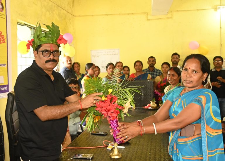 महिलाओं के स्वावलंबन से समाज हो रहा सशक्त : योगेंद्र