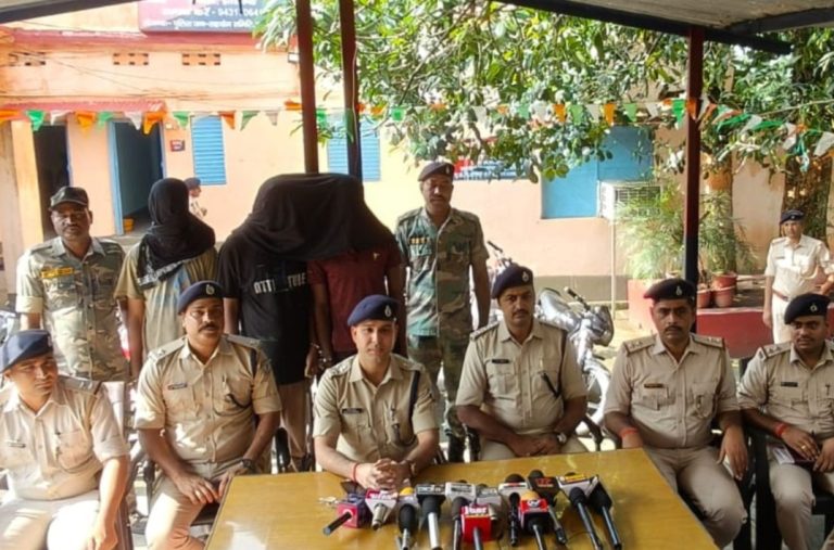 धनबाद पुलिस का बड़ा एक्शन, 16 बाइक जब्त, दबोचे गए पांच मोटरसाइकिल चोर
