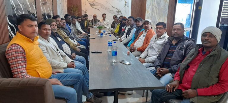 भुरकुंडा में यदुवंसी परिवार की बैठक संपन्न, 1 फरवरी को मिलन समारोह सह वनभोज का निर्णय