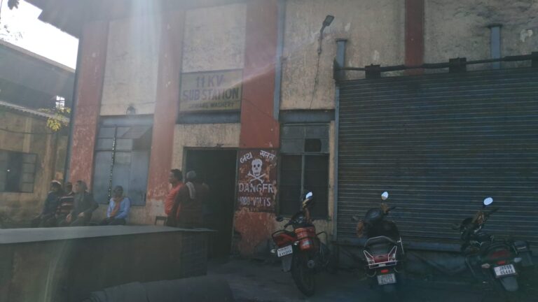 लगातार सीसीएल स्वांग वाशरी में चोरों का आतंक, हथियार के बल पर डेढ़–दो लाख की चोरी