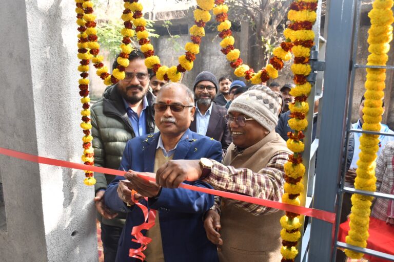 डीएवी कथारा के जूनियर विंग को 62के.वी. के जेनरेटर के रूप में मिला नववर्ष का तोहफा….