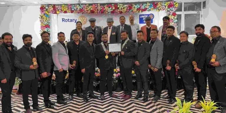 रोटरी गिरिडीह नेक्सजेन का इंस्टॉलेशन सेरेमनी संपन्न विशाल पिलानिया बने अध्यक्ष, अमर गुप्ता बने सचिव ।