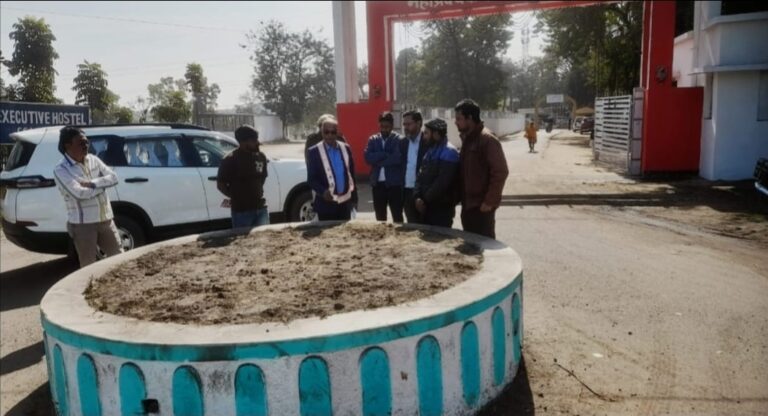 सीसीएल कथारा क्षेत्रीय कार्यालय के मुख्य द्वार पर स्थापित होगी खनिक प्रतिमा, गणतंत्र दिवस पर अनावरण का लक्ष्य।