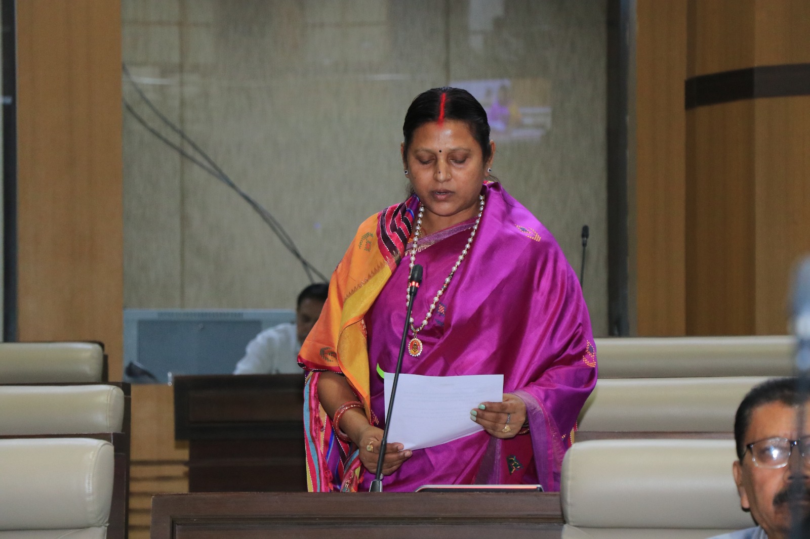 प्रमाण पत्र निर्गत करने में देरी का मुद्दा विधानसभा में उठा, विद्यार्थियों की परेशानी पर विधायक मंजु कुमारी ने जताई चिंता