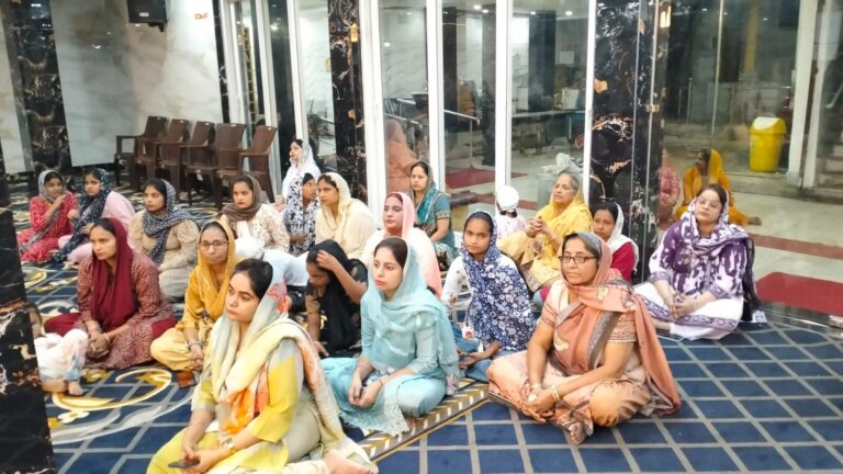 गिरिडीह: गुरुद्वारा रोड में श्रद्धा के साथ मनाया गया गुरु तेग बहादुर जी का 405वां प्रकाश पर्व