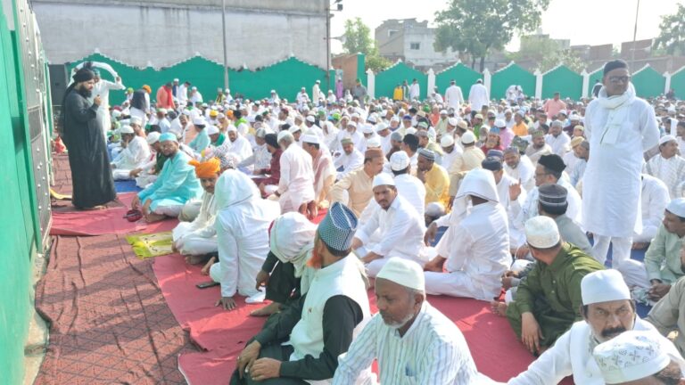 ईद उल अजहा (बकरीद) की नमाज झिरकी ईदगाह में शांति एवं सौहार्दपूर्ण माहौल में संपन्न