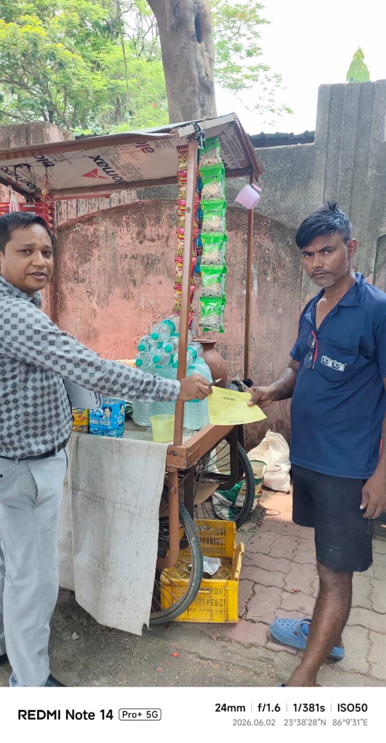 कैम्प-2 और सेक्टर-1 में तम्बाकू विरोधी अभियान, 12 दुकानदारों पर कार्रवाई