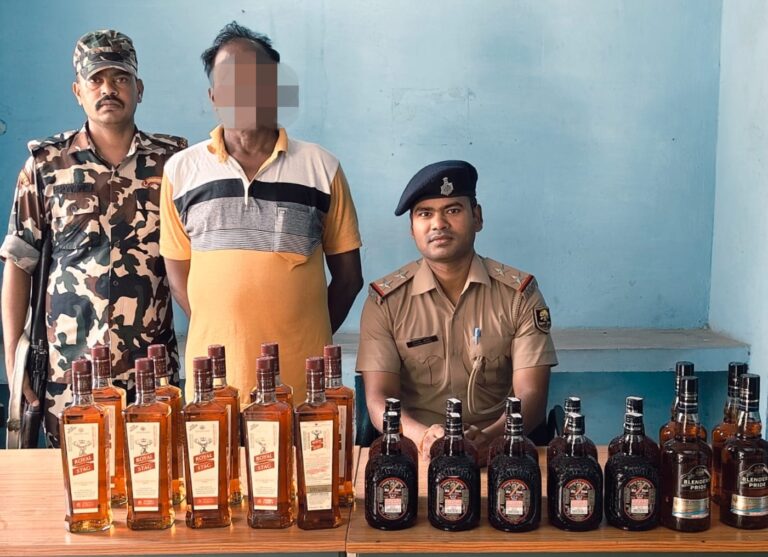 एनटीपीसी गेट के पास 18 लीटर विदेशी शराब बरामद, एक तस्कर गिरफ्तार