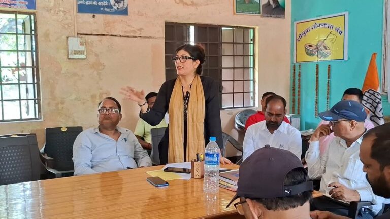 मतदाता सूची में सुधार के लिए कांग्रेस गंभीर, बेरमो में BLA-2 की विशेष प्रशिक्षण कार्यशाला संपन्न