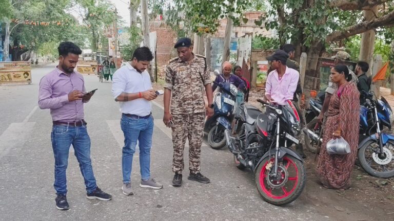 गिद्धौर में वाहन जांच अभियान, 31 वाहनों से 43 हजार रुपये जुर्माना