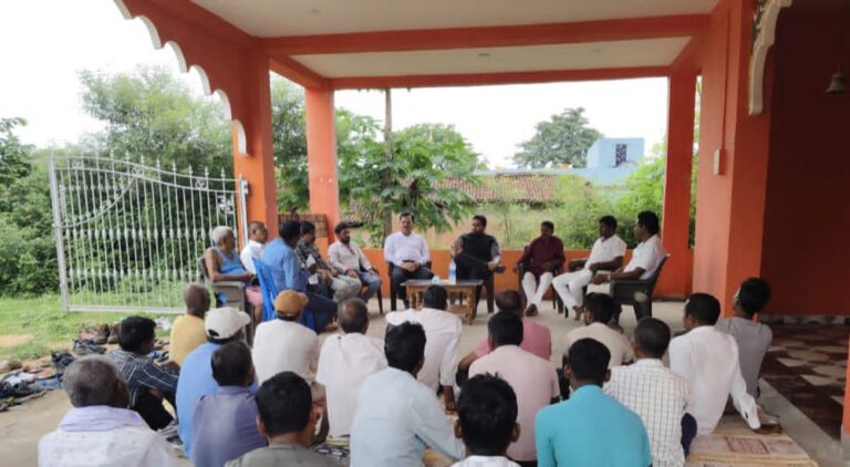 तेनुघाट बांध परियोजना से विस्थापित 448 परिवारों को आवंटित पुनर्वास भूमि की रसीद निर्गत करने की मांग